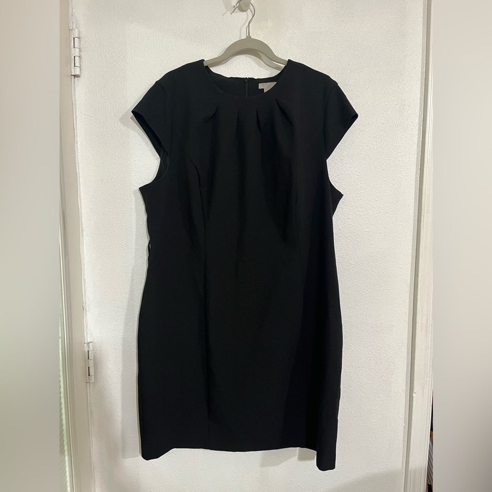 H&M size XL dress career, black pen dress plus size woman